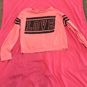 Long sleeve crop top